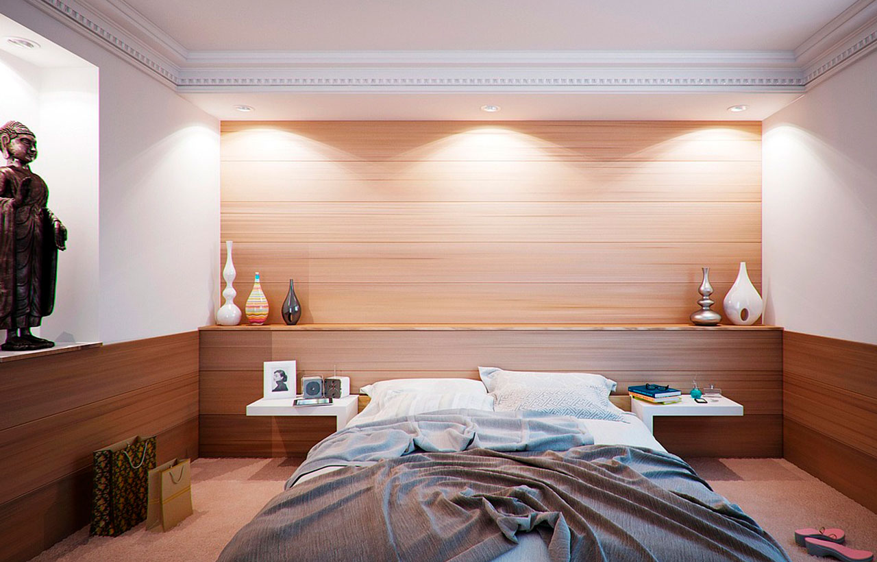 bedroom-416062_1280.jpg